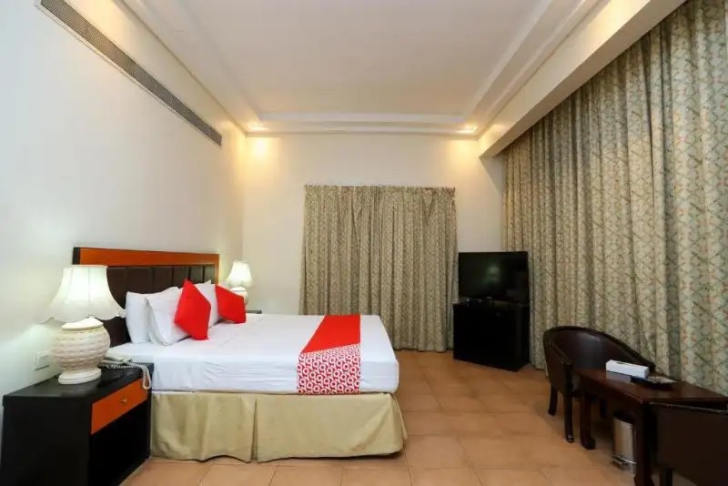 OYO 111 INFINITY SUITES
