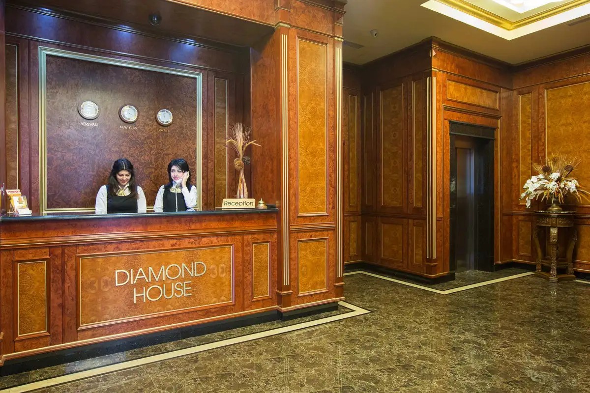 DIAMOND HOUSE