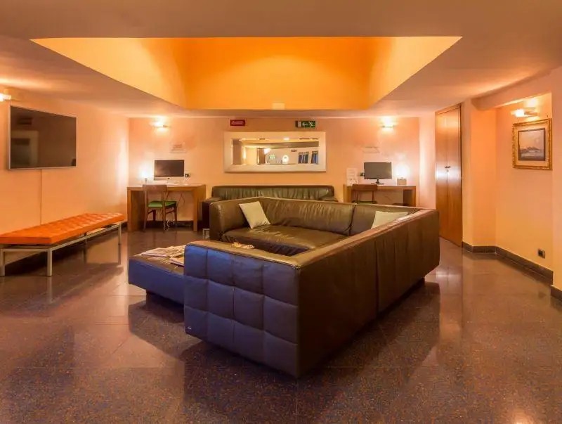 BEST WESTERN HOTEL PLAZA