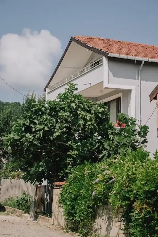 AVA MARINA HOUSE