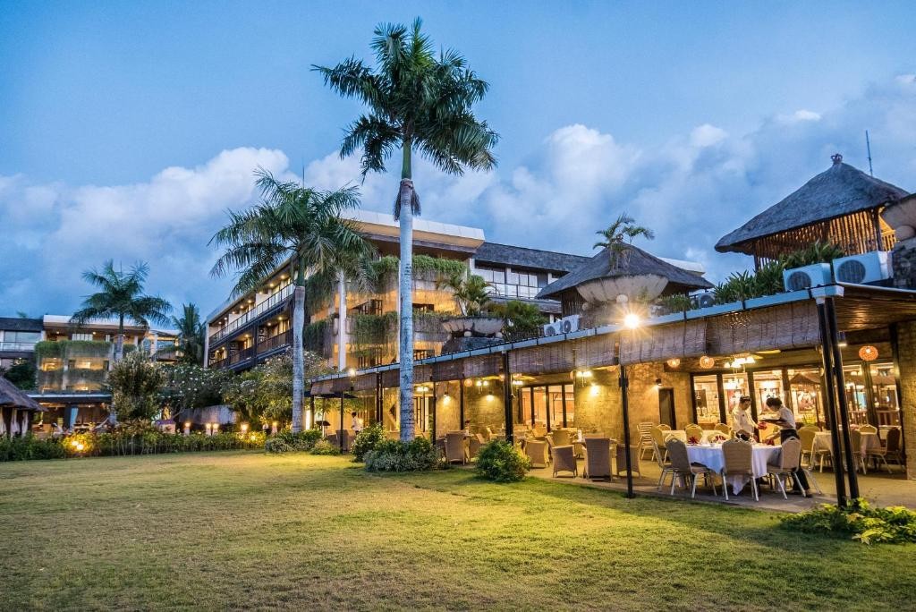 LE GRANDE ULUWATU