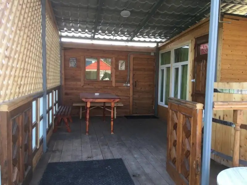 ДОМИКИ ПО ДОРОГЕ НА МОРЕ