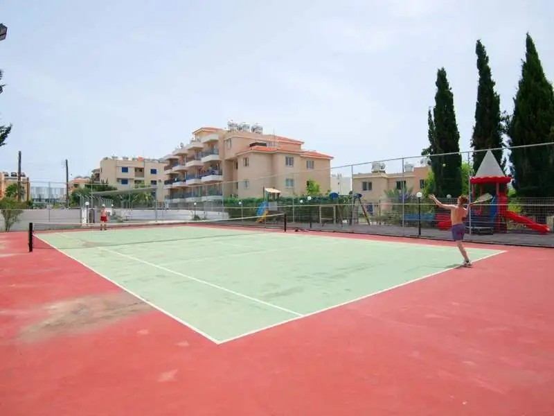 KEFALOS DAMON HOTEL APART