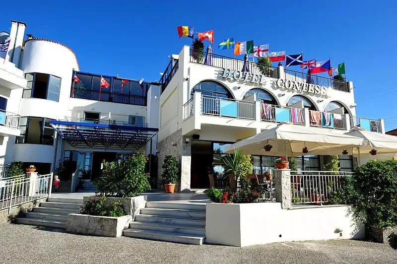CONTESSA