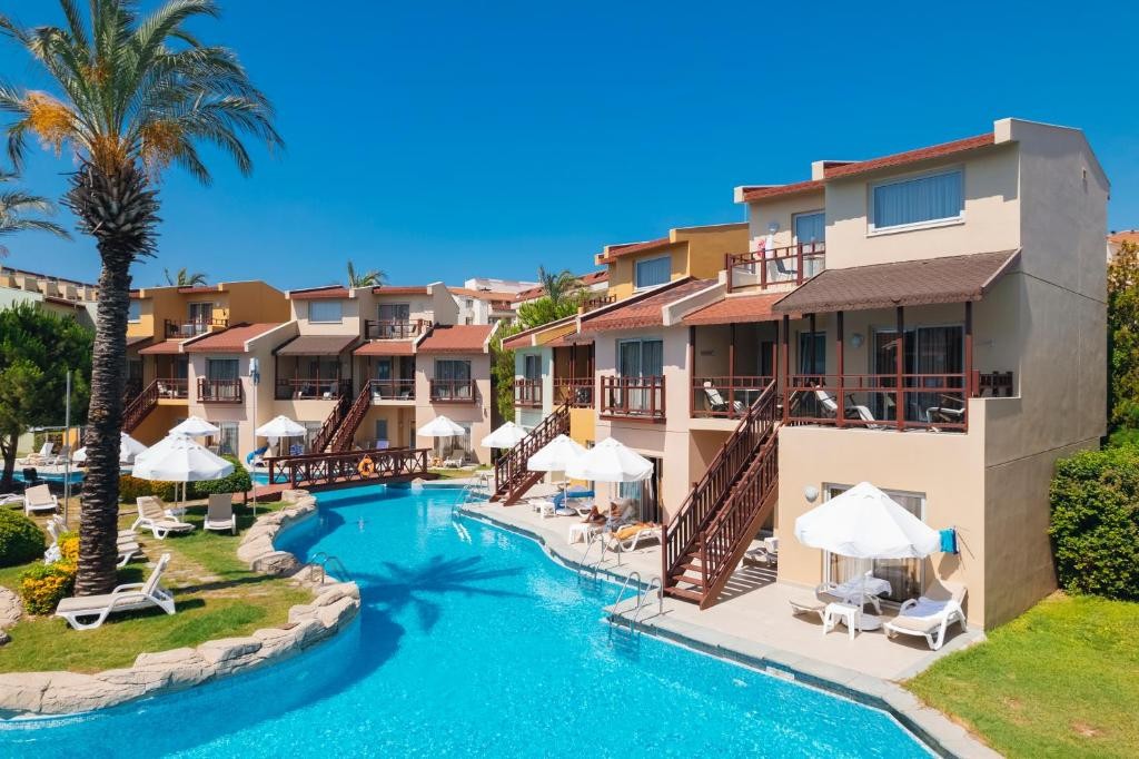 SELECTUM FAMILY RESORT SIDE (EX. SILENCE BEACH RESORT)