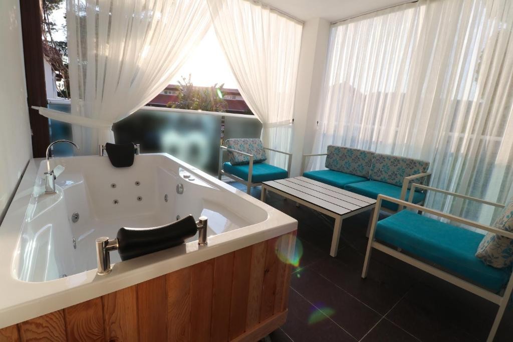 GARCIA RESORT & SPA