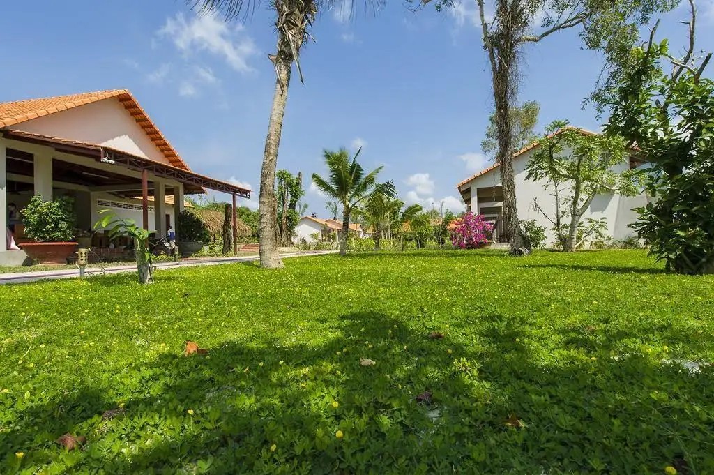 ONG LANG VILLAGE