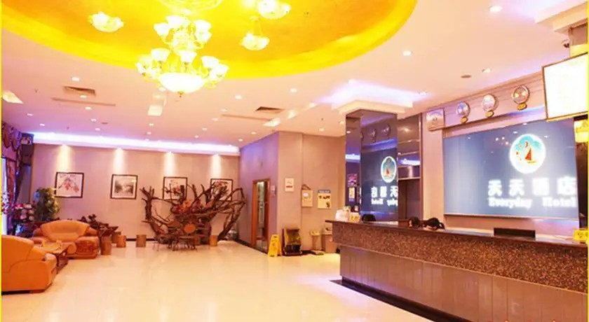 EVERYDAY HOTEL
