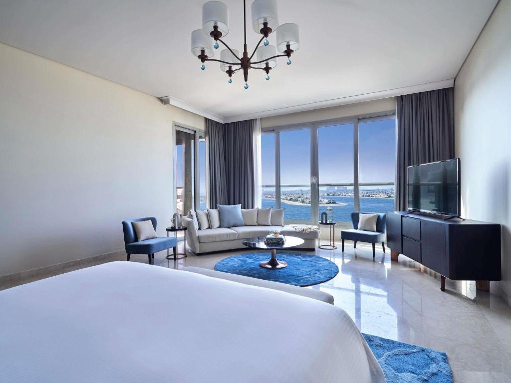 RIXOS THE PALM DUBAI HOTEL & SUITES