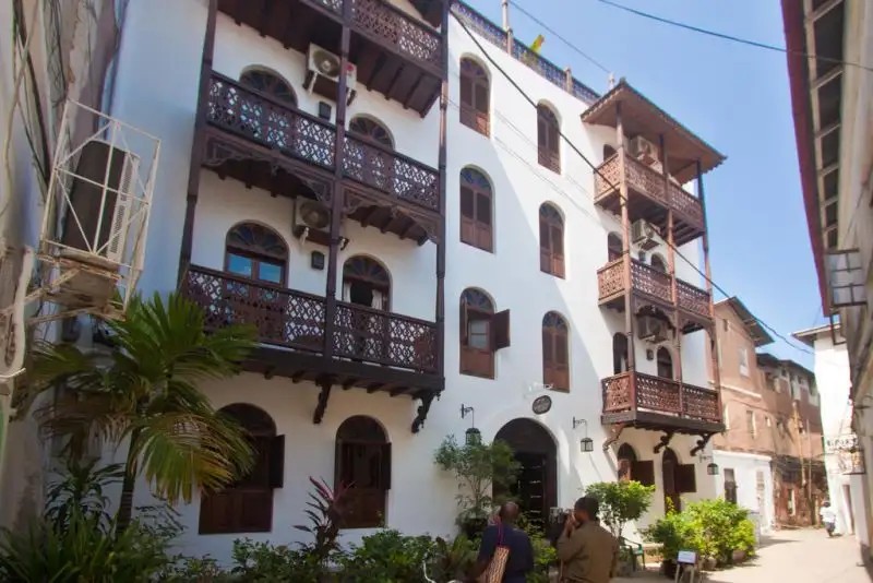 ASMINI PALACE