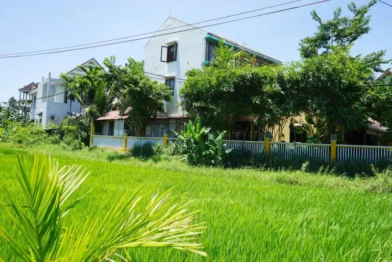 LEMONGRASS HOMESTAY