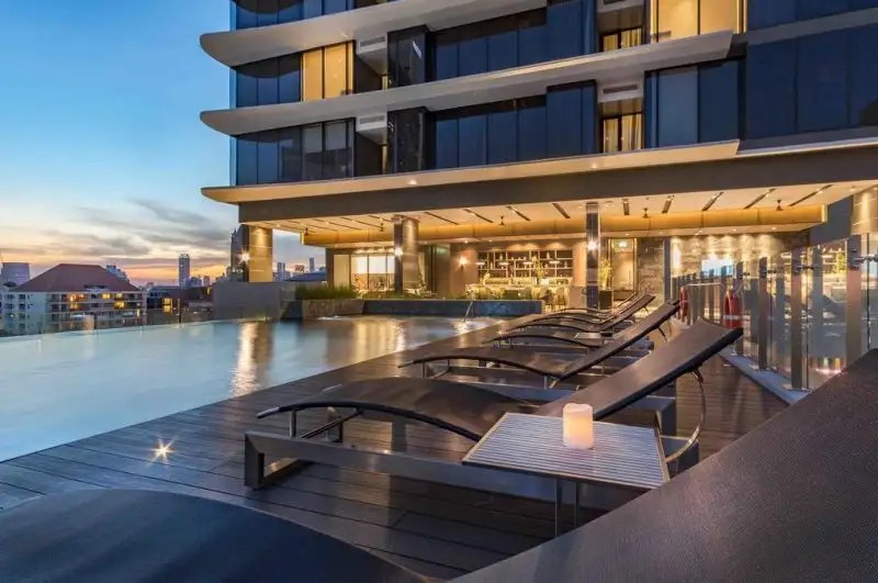 COMPASS SKYVIEW HOTEL