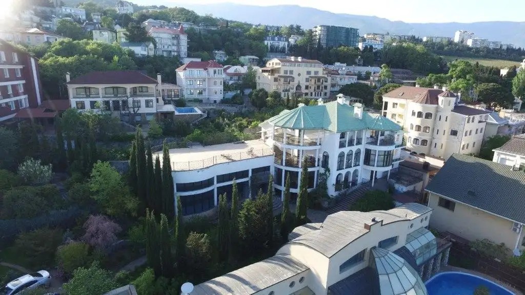 ЦАРЬ ВИЛЛА
