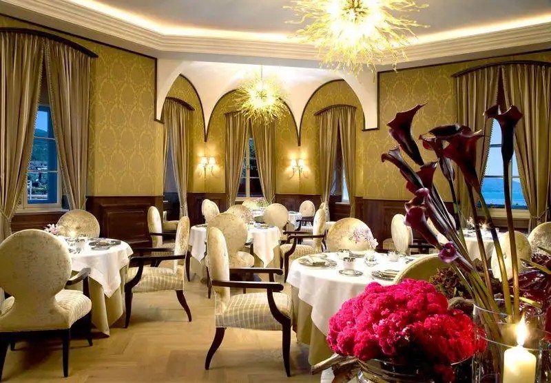 FALKENSTEINER SCHLOSSHOTEL VELDEN