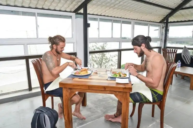 CENTHARA BEACH WELIGAMA