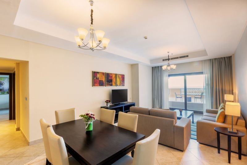 2 bedroom apartment sea view