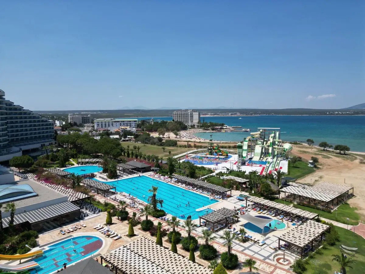 VENOSA BEACH RESORT & SPA