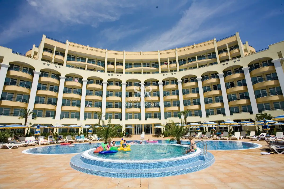 SUNSET RESORT POMORIE