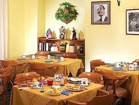 MERCURE NAPOLI ANGIOINO