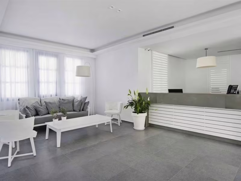 ACROTERRA ROSA LUXURY SUITES