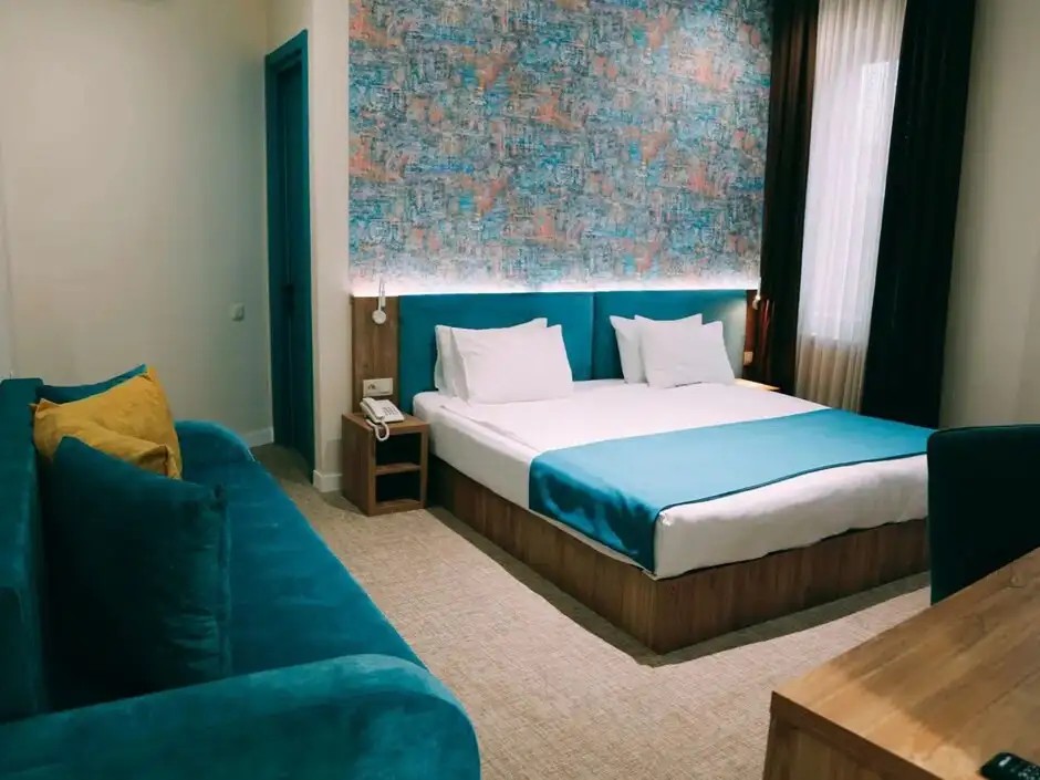 CITY INN TBILISI (EX. SHINE ON RUSTAVELI)