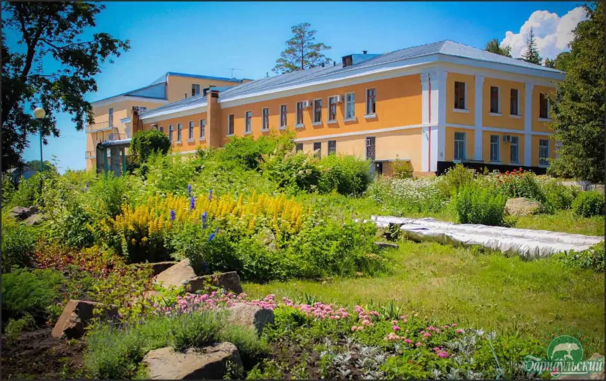 БАРНАУЛЬСКИЙ