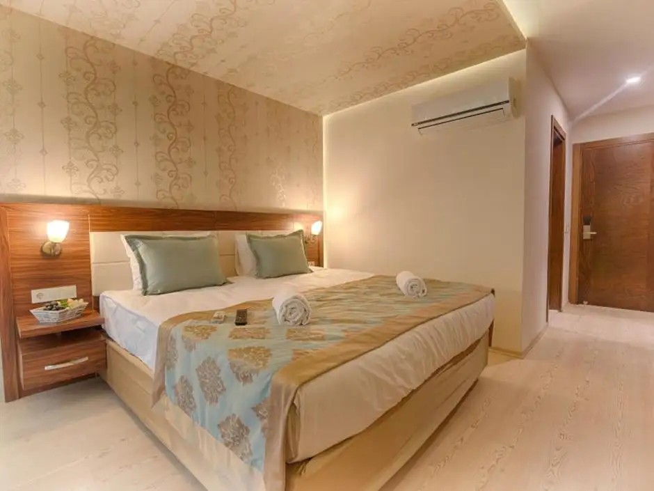 MAYA WORLD PARK (EX. IQ BELEK)