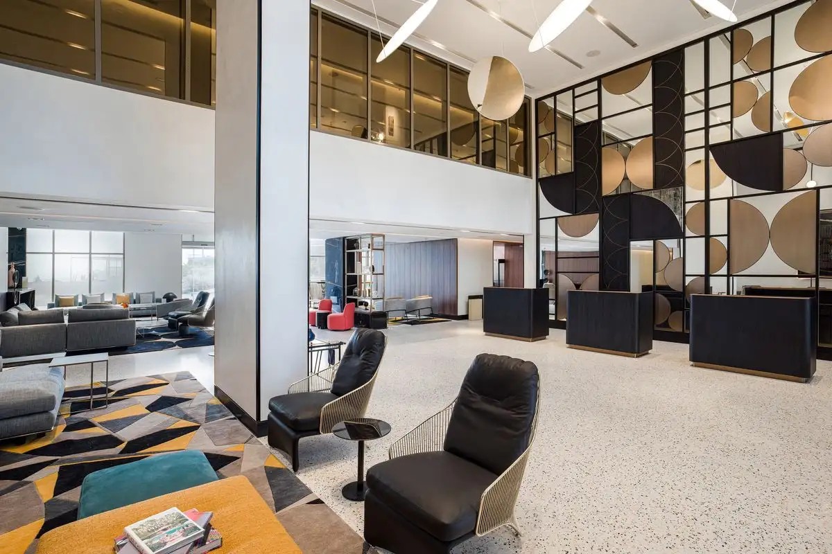 TH8 PALM DUBAI BEACH RESORT VIGNETTE COLLECTION