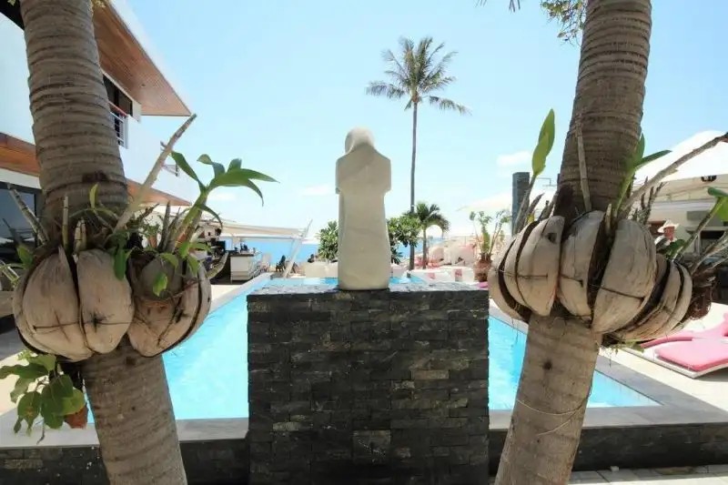 BELUGA BOUTIQUE HOTEL