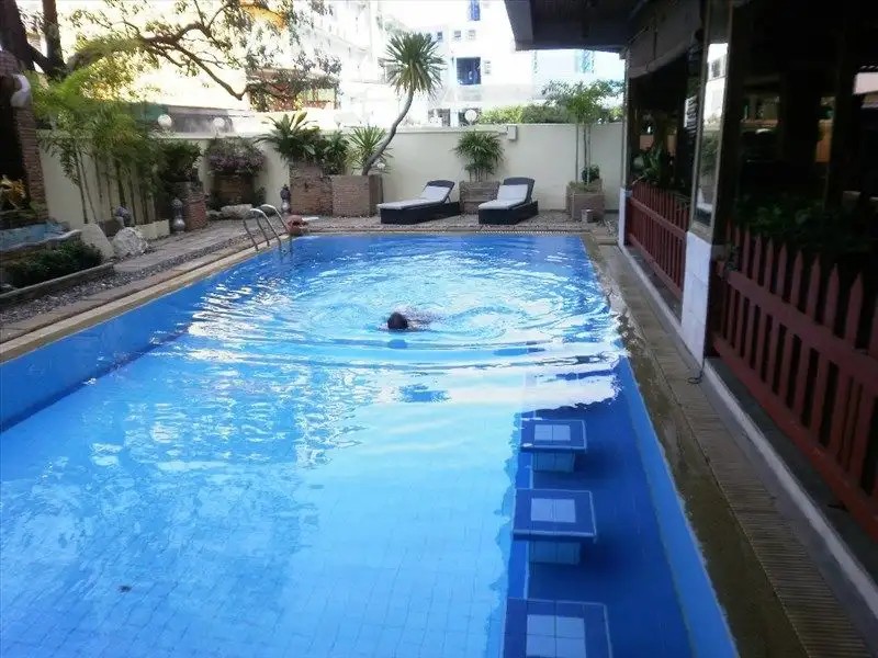 PINEWOOD RESIDENCES