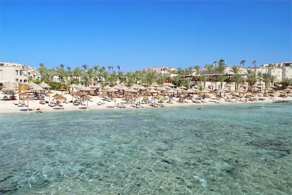 TAMRA BEACH RESORT