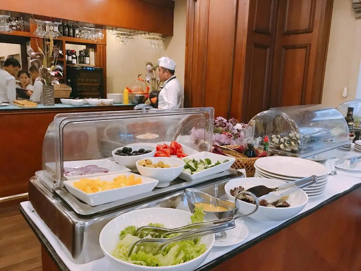 RAMADA BY WYNDHAM BISHKEK CENTRE
