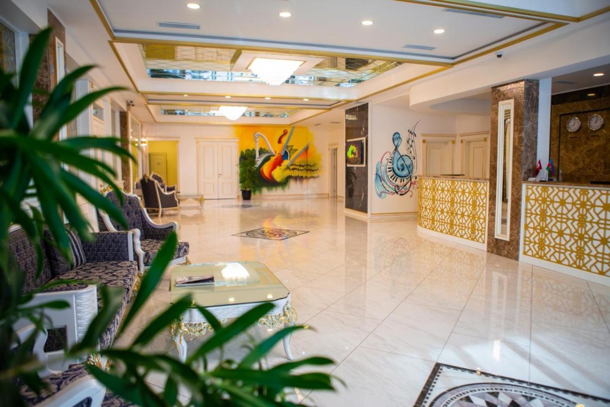 PIANO HOTEL BAKU