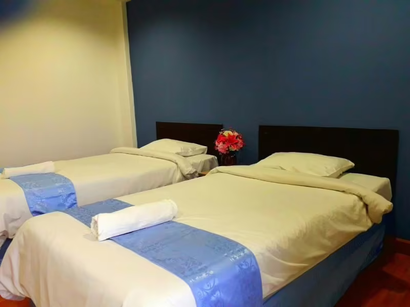 INSPIRE HOUSE HOTEL