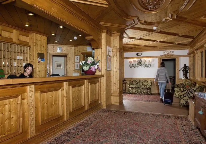 RESIDENCE CRISTALLO