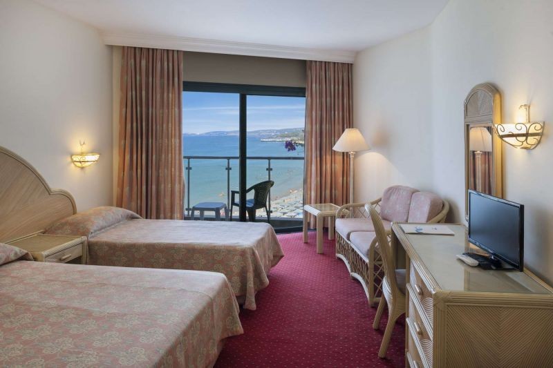 direct sea view