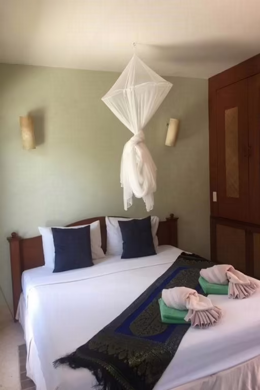 SOUTHERN LANTA RESORT
