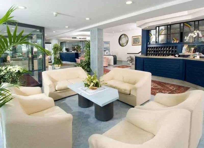CLIPPER HOTEL & RESIDENCE