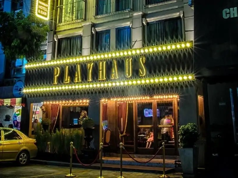 PLAYHAUS THONGLOR