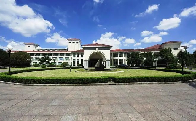 HONG QIAO STATE GUEST