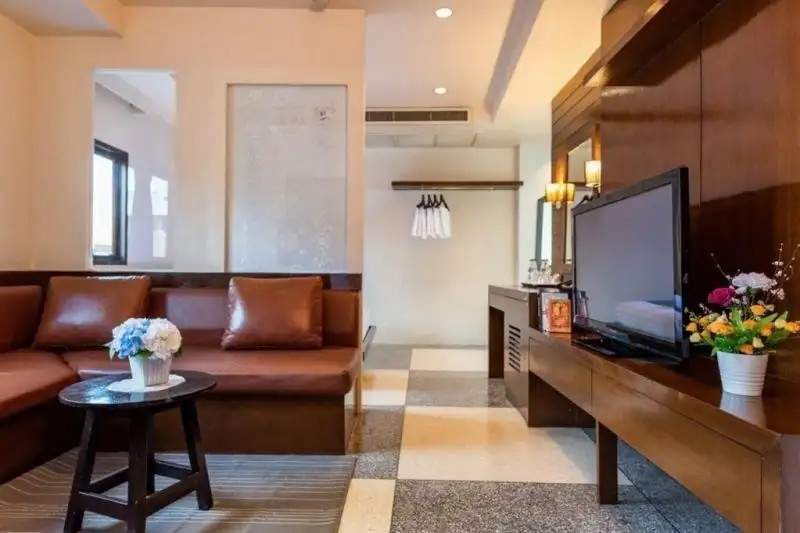 D&D INN KHAOSAN