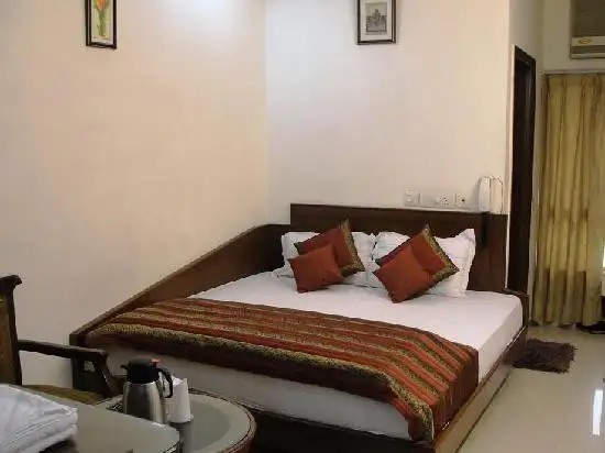 CHANCHAL DELUXE