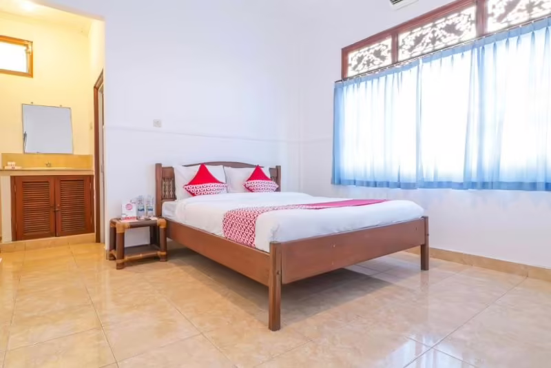 OYO 1741 KOMALA INDAH COTTAGES
