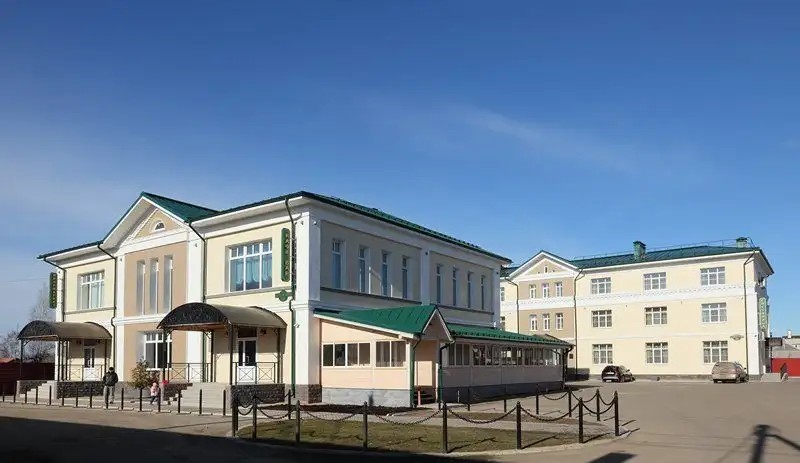 ПЕТРОВСКИЙ