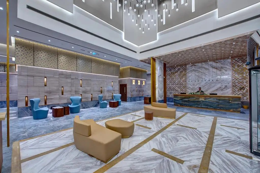 THE S HOTEL AL BARSHA