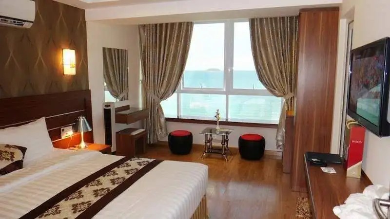 MINH NHAT HOTEL