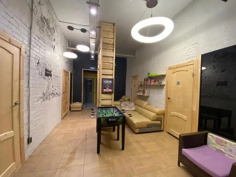 BIRD HOUSE HOSTEL