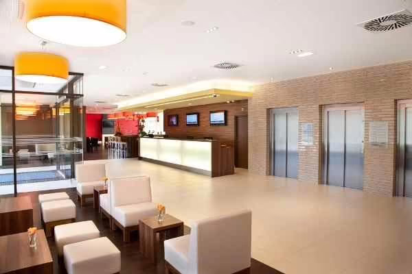 STAR INN SCHOENBRUNN