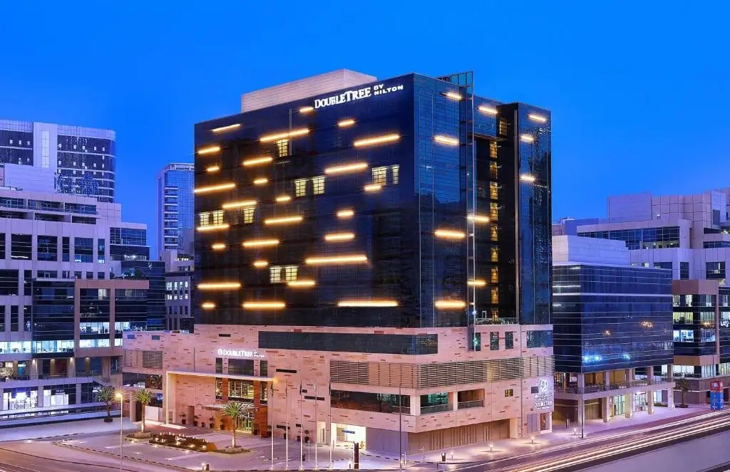 DOUBLETREE BY HILTON DUBAI BUSINESS BAY