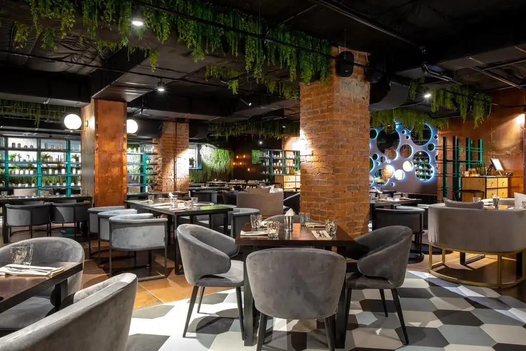 HOLIDAY INN CHELYABINSK
